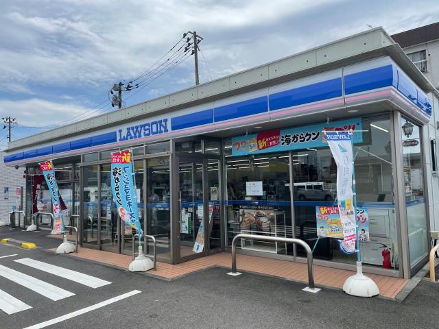 コンビニ　ローソン郡山桑野二丁目店（コンビニ）まで548m