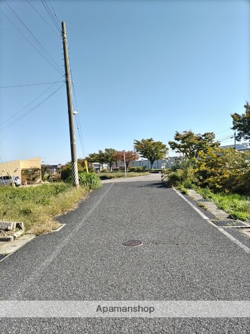 その他　前面道路（その他）まで0m