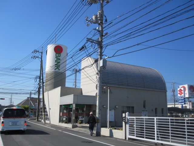 銀行　トマト銀行三門支店（銀行）まで298m