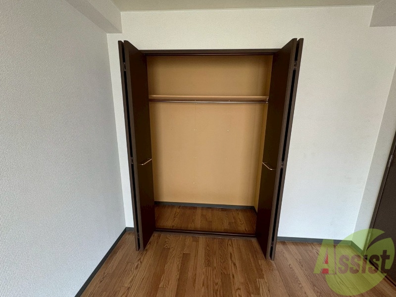 収納　クローゼットがありました。お洋服や荷物はここへ