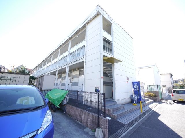 建物外観　★閑静な住宅街のお部屋です★