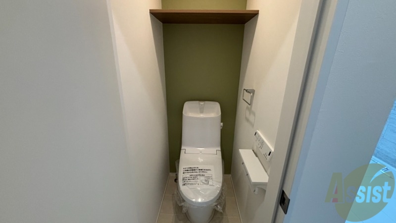 トイレ　トイレはウォシュレット機能付きです。安心して使用できますね。