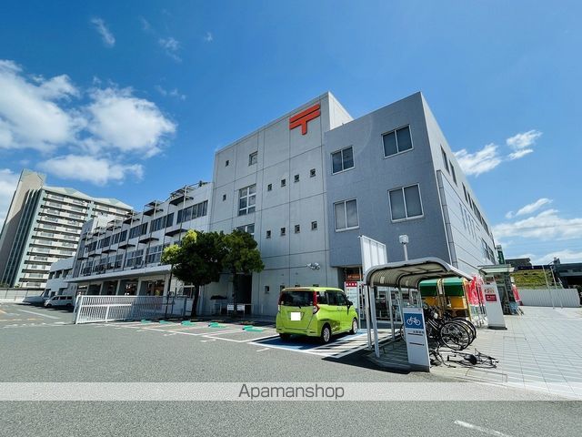 郵便局　中川郵便局（郵便局）まで198m