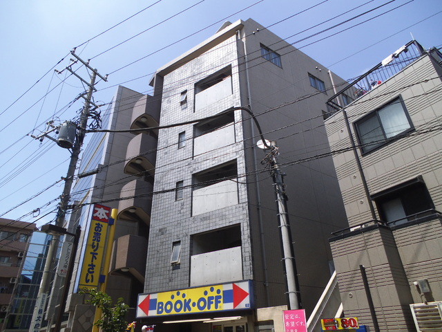 建物外観　鉄筋コンクリート造です☆