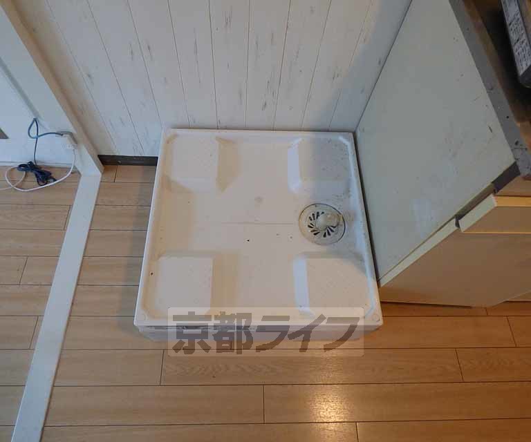 洗面設備　洗濯機置けます。