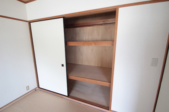 収納　※別部屋の写真です