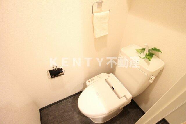 トイレ　落ち着いたトイレです