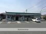 コンビニ　ファミリーマート（コンビニ）まで493m