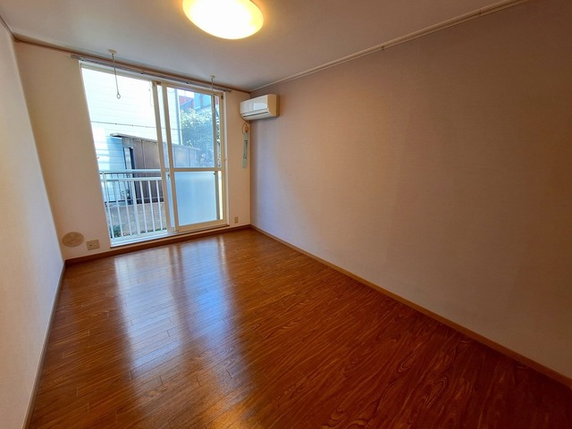 居室・リビング　★南向きの明るいお部屋です★