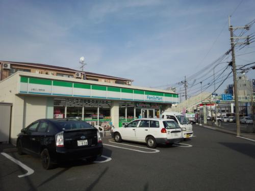 コンビニ　ファミリーマート 阪急桂駅前店（コンビニ）まで190m