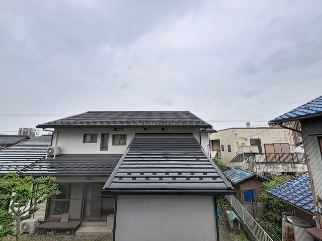 眺望　掲載写真は同型の左右反転の部屋を掲載しております。仕様等が異