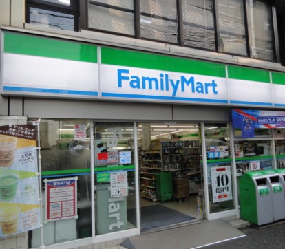 コンビニ　ファミリーマート 水道橋駅東口店（コンビニ）まで337m