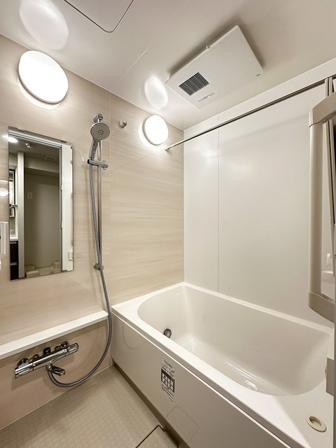 バス・シャワールーム　※写真は同タイプ住戸です。
