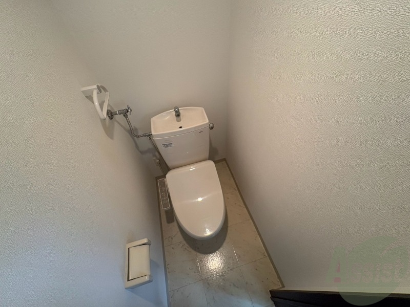 トイレ　清潔感があり安心して使用できるトイレになっておりました。