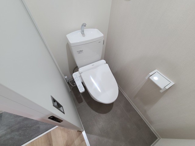 トイレ　綺麗で清潔感あるトイレです