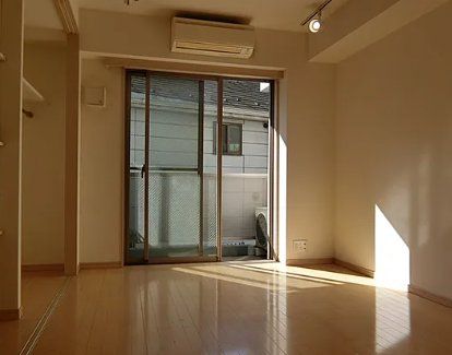 居室・リビング　※別部屋参考写真※現況優先です
