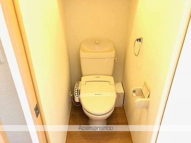 レオパレスチェリービレッジのトイレ写真