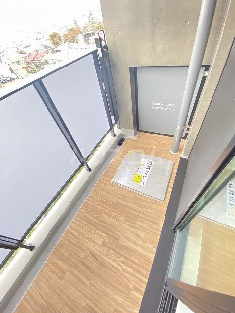バルコニー