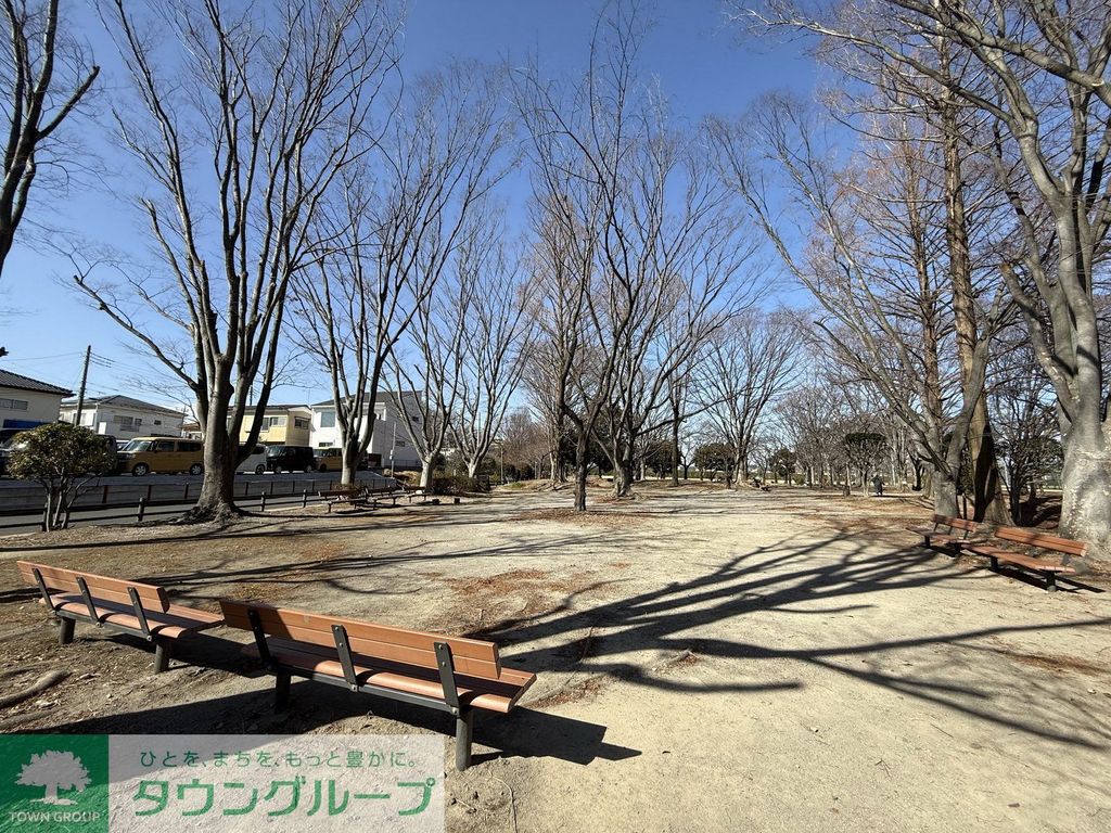 公園　春おか広場（公園）まで3710m