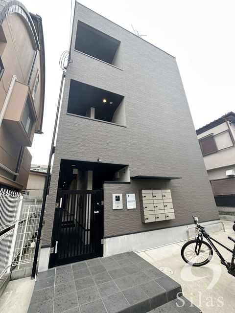阪急宝塚線 池田駅 徒歩13分 築9年