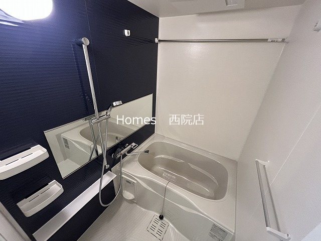 バス・シャワールーム　別部屋参考写真