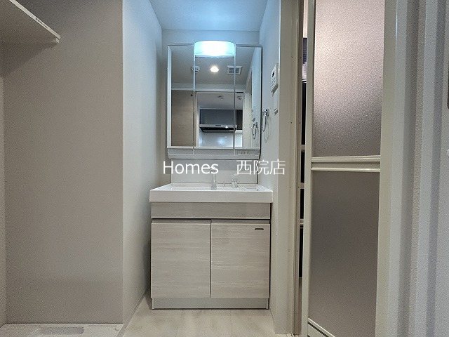 洗面設備　別部屋参考写真