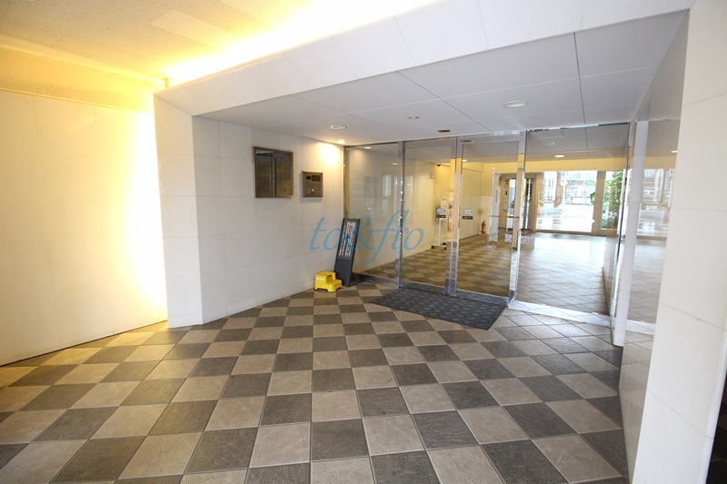 東急田園都市線 高津駅 徒歩13分 7階建 築25年の外観写真