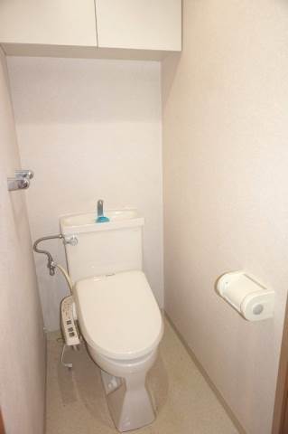 トイレ　トイレはもちろん温水洗浄便座♪
