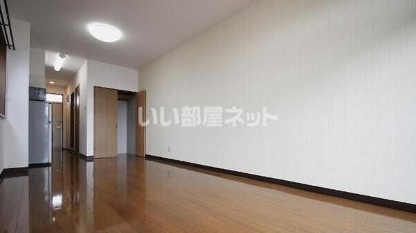 ＪＲ両毛線 伊勢崎駅 徒歩9分 4階建 築30年の内装写真