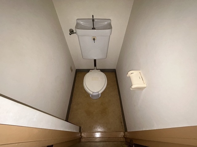 栃木屋ビルのトイレ写真