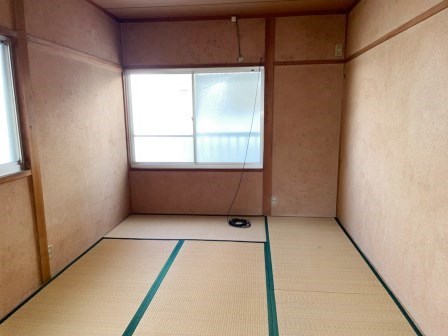 渡部文化の内装写真