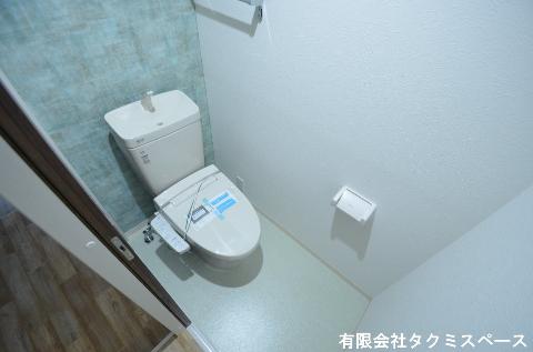 トイレ　シャワー付トイレ