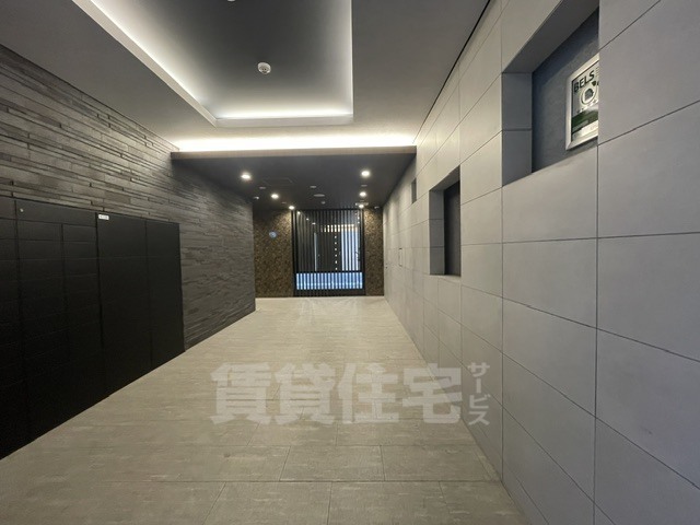 地下鉄御堂筋線 東三国駅 徒歩2分 13階建 築2年の外観写真