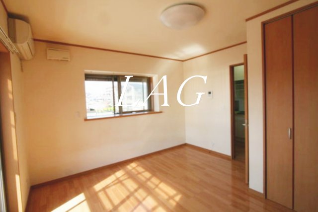 居室・リビング　洋室のお部屋です。