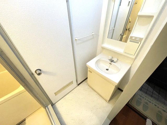 地下鉄御堂筋線 あびこ駅 徒歩2分 5階建 築34年の内装写真