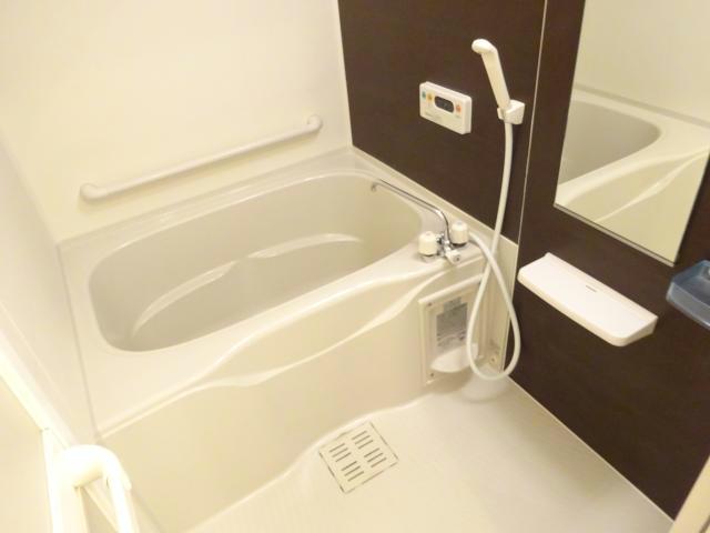 バス・シャワールーム　別部屋参考写真