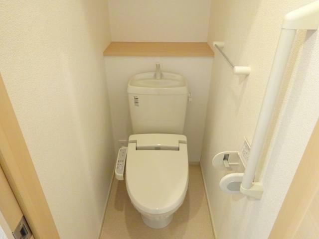 トイレ　別部屋参考写真