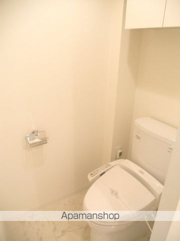 ＪＲ中央線 高円寺駅 徒歩12分 8階建 築18年のトイレ写真