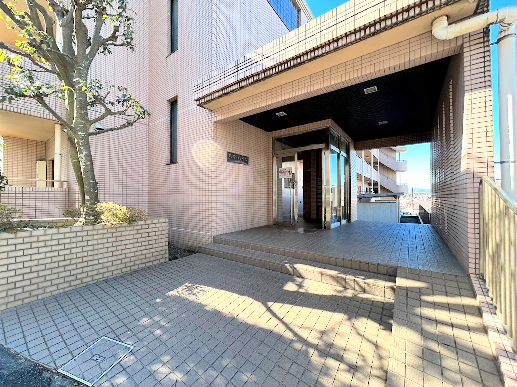 ハマハイツの外観写真