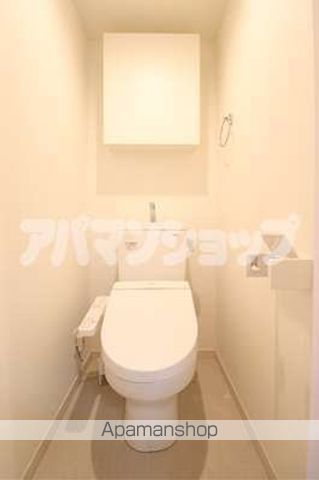東武東上線 鶴ケ島駅 徒歩7分 3階建 築8年のトイレ写真