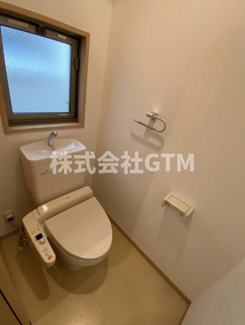 東京メトロ銀座線 浅草駅 徒歩5分 3階建 築20年のトイレ写真