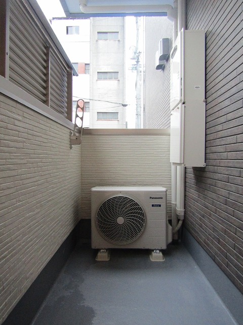 バルコニー　同施工会社の室内写真