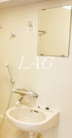 洗面設備　洗面台です。