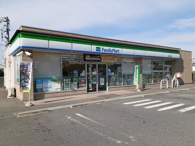 コンビニ　ファミリーマート常滑小倉町店（コンビニ）まで854m