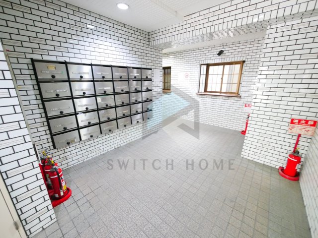 近鉄大阪線 今里駅 徒歩7分 6階建 築39年の外観写真