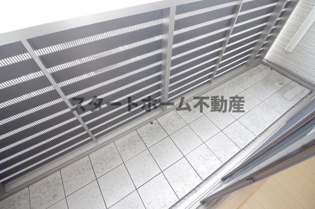 バルコニー　落ち着いた時間を過ごせるバルコニーです