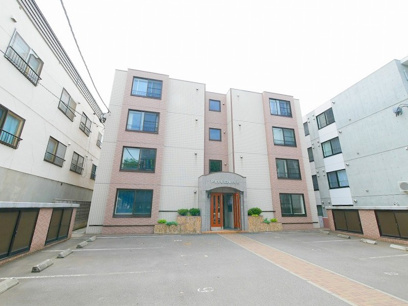 建物外観　光熱費がお得なオール電化採用マンションです♪