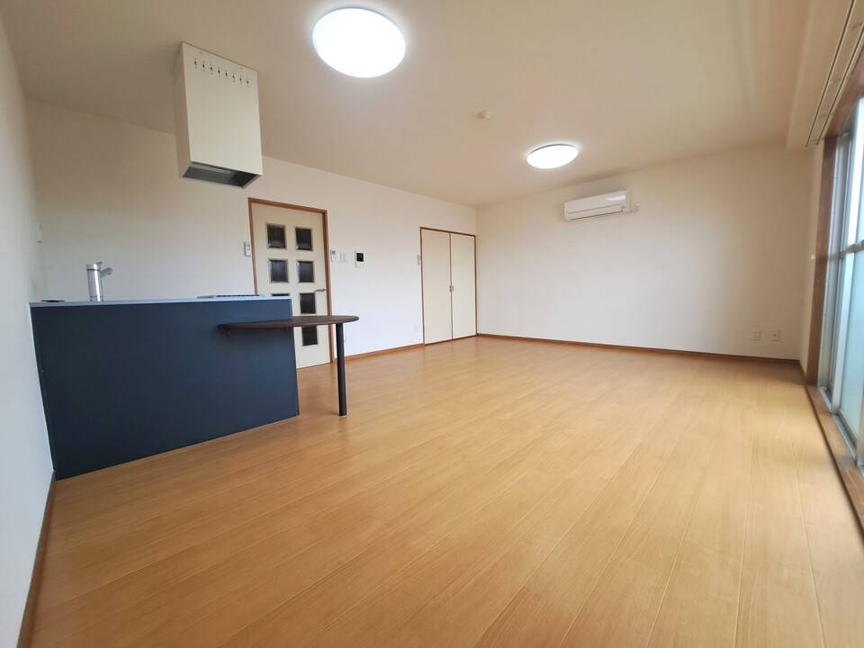 居室・リビング　リビング