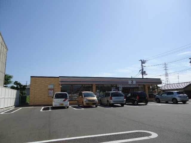 コンビニ　セブンイレブン岡山奥田店（コンビニ）まで301m