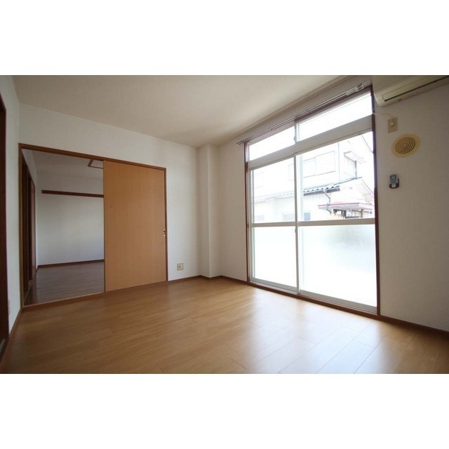 居室・リビング　内装写真は全て１０１にて撮影しました